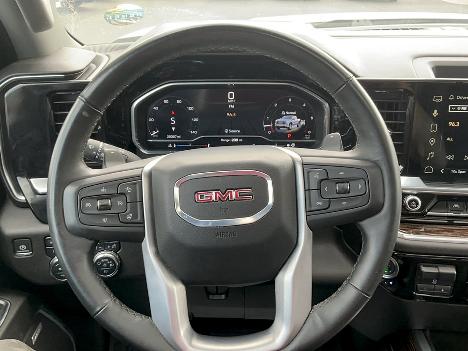 Used 2024 GMC Sierra 1500 Elevation w/ Elevation Premium Package AWD/4WD image 20