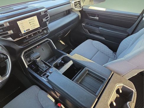Used 2023 Toyota Tundra SR5 AWD/4WD image 12