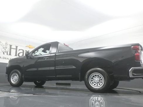 New 2026 Chevrolet Silverado 1500 W/T image 32