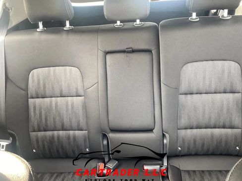 Used 2017 Kia Sportage LX FWD image 12
