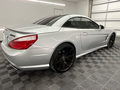 Used 2013 Mercedes-Benz SL 550 image 21
