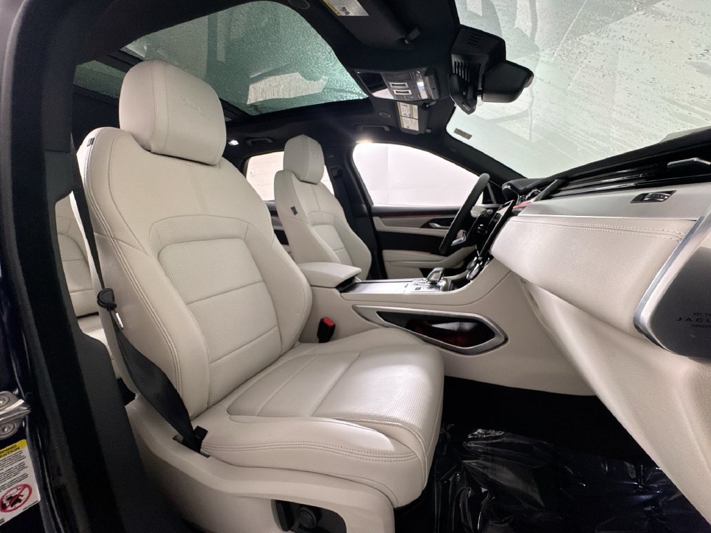 Used 2026 Jaguar F-PACE R-Dynamic S AWD/4WD image 22