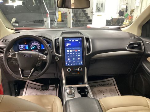 Used 2023 Ford Edge SEL w/ Convenience Package AWD/4WD image 19