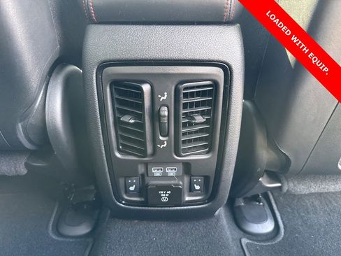 Used 2024 Dodge Durango Citadel image 27