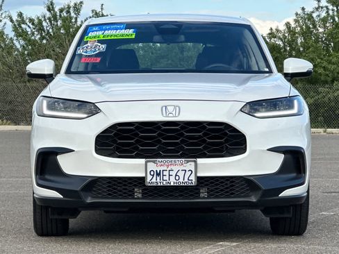 Certified 2024 Honda HR-V LX image 9