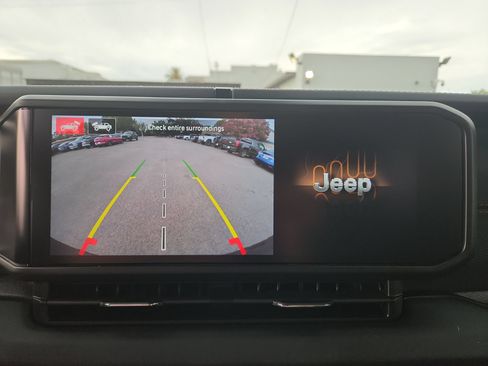 Certified 2026 Jeep Wrangler Rubicon AWD/4WD image 23