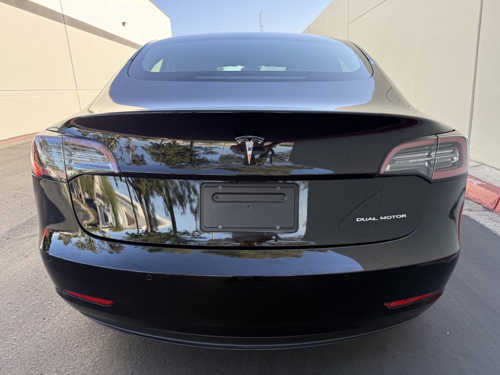 Used 2022 Tesla Model 3 AWD/4WD image 9