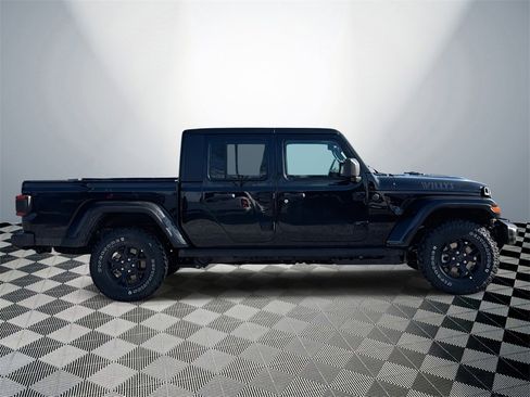 New 2026 Jeep Gladiator Willys image 5