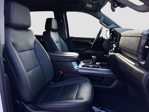 Used 2023 Chevrolet Silverado 1500 LTZ w/ LTZ Convenience Package II image 31