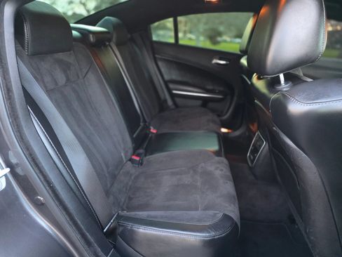 Used 2017 Dodge Charger R/T Scat Pack RWD image 12