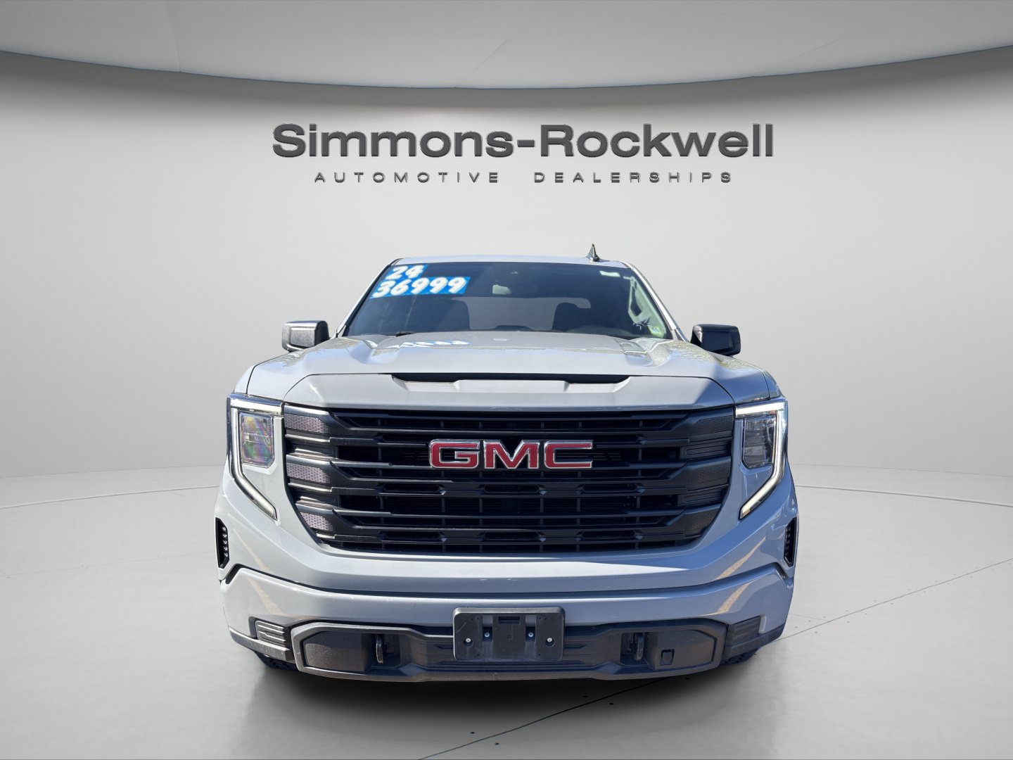 Used 2024 GMC Sierra 1500 Pro w/ Graphite Edition AWD/4WD image 6