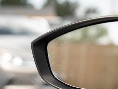 Used 2020 MAZDA MAZDA3 Sedan w/ Premium Package image 19