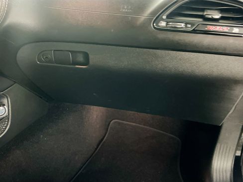 Used 2021 Dodge Challenger R/T Scat Pack w/ Dynamics Package image 32