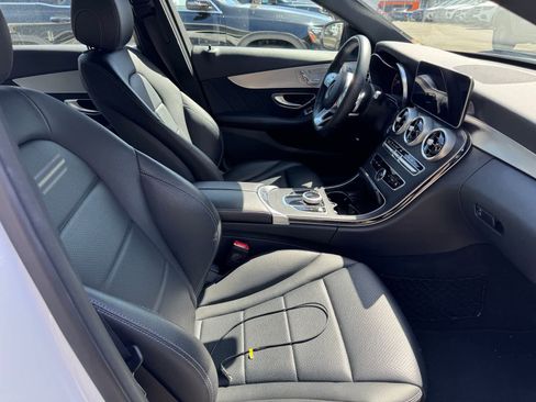 Used 2019 Mercedes-Benz C 300 Sedan image 6
