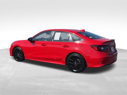 Used 2025 Honda Civic Sport image 6