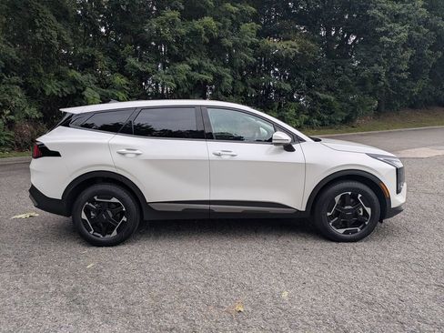 Used 2026 Kia Sportage S AWD/4WD image 3