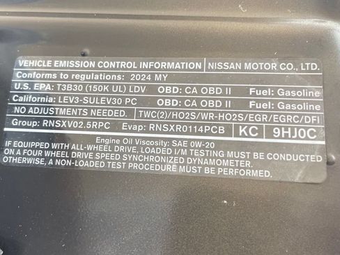 Used 2024 Nissan Altima 2.5 SV FWD image 27