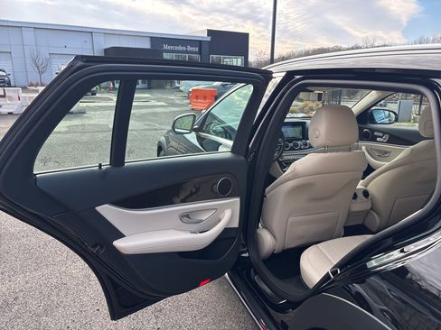 Used 2021 Mercedes-Benz E 450 4MATIC All-Terrain Wagon image 11