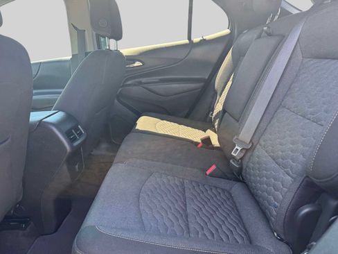 Used 2018 Chevrolet Equinox LT AWD/4WD image 10