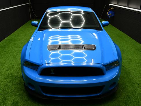 Used 2011 Ford Mustang Shelby GT500 w/ SVT Performance Pkg image 6