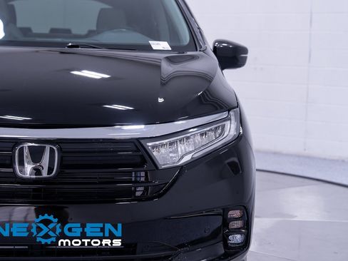 Used 2022 Honda Odyssey Elite image 6