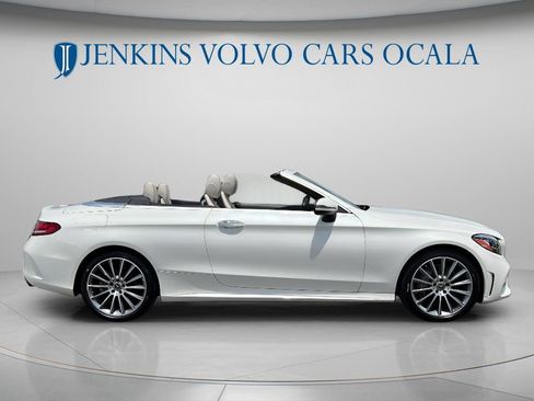 Used 2019 Mercedes-Benz C 300 4MATIC Cabriolet image 2