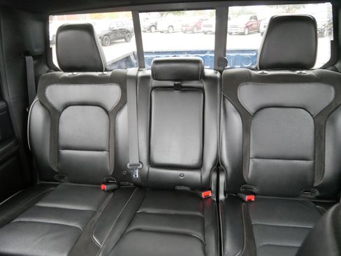 Certified 2023 RAM 1500 Laramie image 13