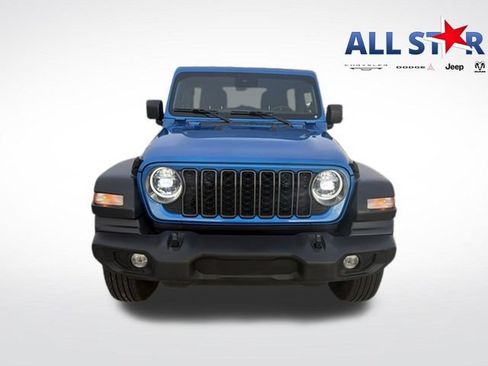 Used 2025 Jeep Wrangler Unlimited Sport AWD/4WD image 1