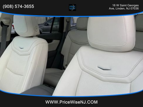 Used 2020 Cadillac XT6 Premium Luxury image 11