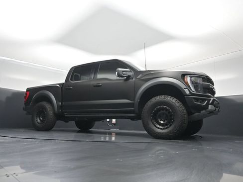 Used 2021 Ford F150 Raptor w/ Raptor 37 Performance Package AWD/4WD image 3