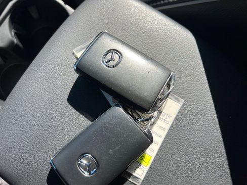 Certified 2025 MAZDA CX-5 AWD 2.5 S w/ Preferred Package image 35