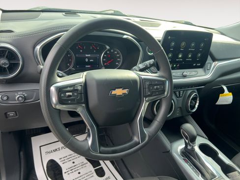 Used 2023 Chevrolet Blazer LT w/ Driver Confidence Package image 10