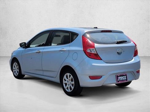 Used 2013 Hyundai Accent GS FWD image 8