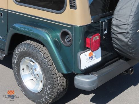 Used 1999 Jeep Wrangler Sahara image 16