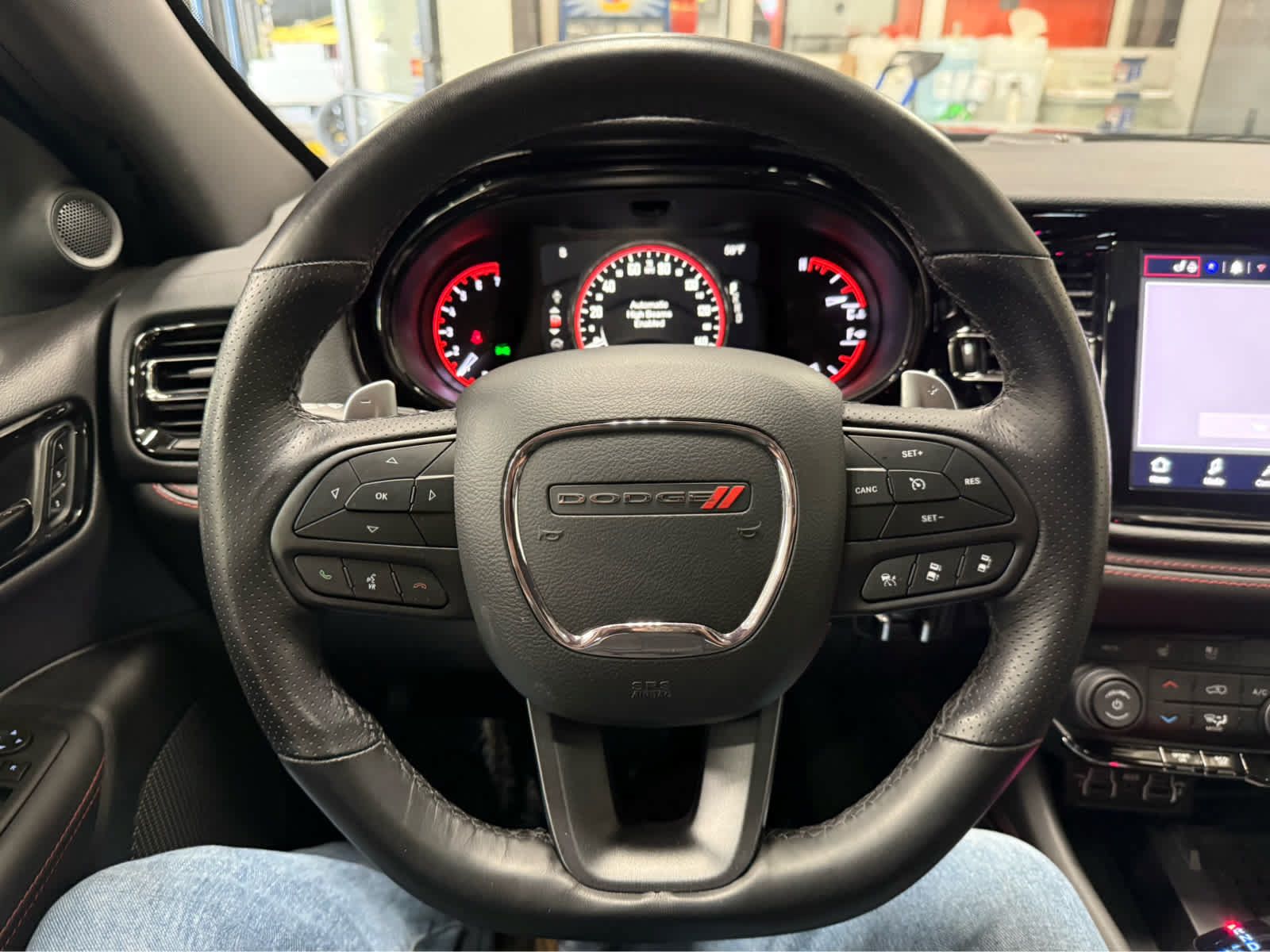 Used 2025 Dodge Durango R/T AWD/4WD image 11