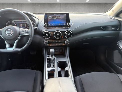 Used 2024 Nissan Sentra SV FWD image 3