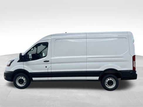 New 2025 Ford Transit 250 148 Medium Roof image 10