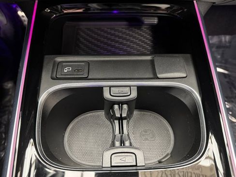 Certified 2022 Mercedes-Benz GLA 250 4MATIC image 18