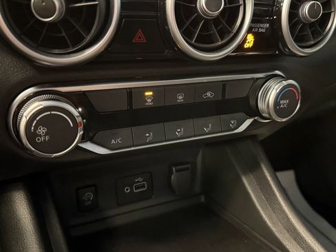 Used 2025 Nissan Sentra S image 15