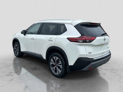 Certified 2023 Nissan Rogue SV w/ SV Premium B Package AWD/4WD image 3