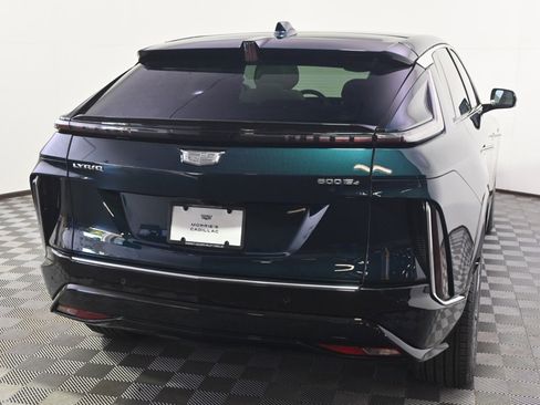 New 2025 Cadillac Lyriq Luxury image 6
