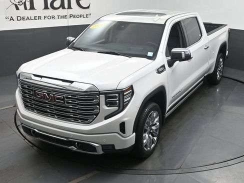 Used 2024 GMC Sierra 1500 Denali w/ Denali Reserve Package AWD/4WD image 46