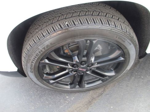 Used 2024 GMC Acadia Denali w/ Super Cruise Package AWD/4WD image 15