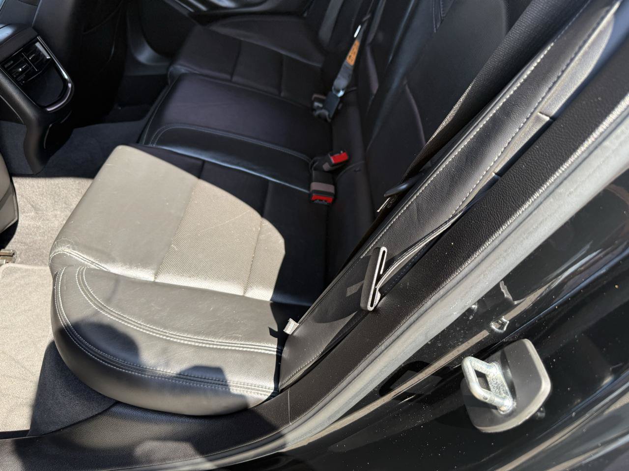 Used 2014 Cadillac CTS Luxury RWD image 10