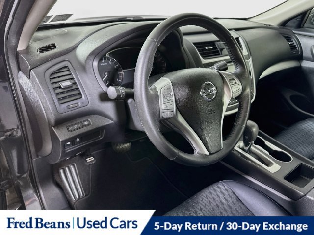 Used 2016 Nissan Altima 2.5 SV FWD image 13