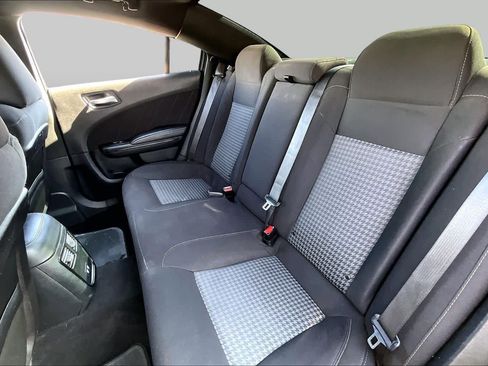 Used 2020 Dodge Charger R/T w/ Blacktop Package RWD image 21