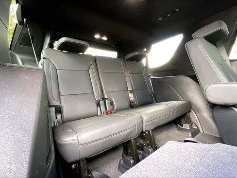 Certified 2025 Chevrolet Tahoe Z71 w/ Comfort Package AWD/4WD image 27