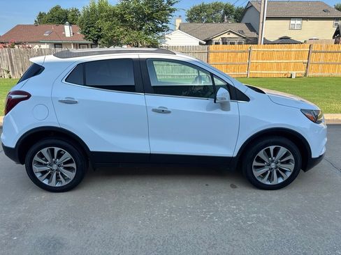 Used 2017 Buick Encore Preferred AWD/4WD image 4