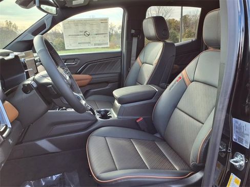 New 2026 GMC Canyon AT4 w/ Technology Plus Package image 27