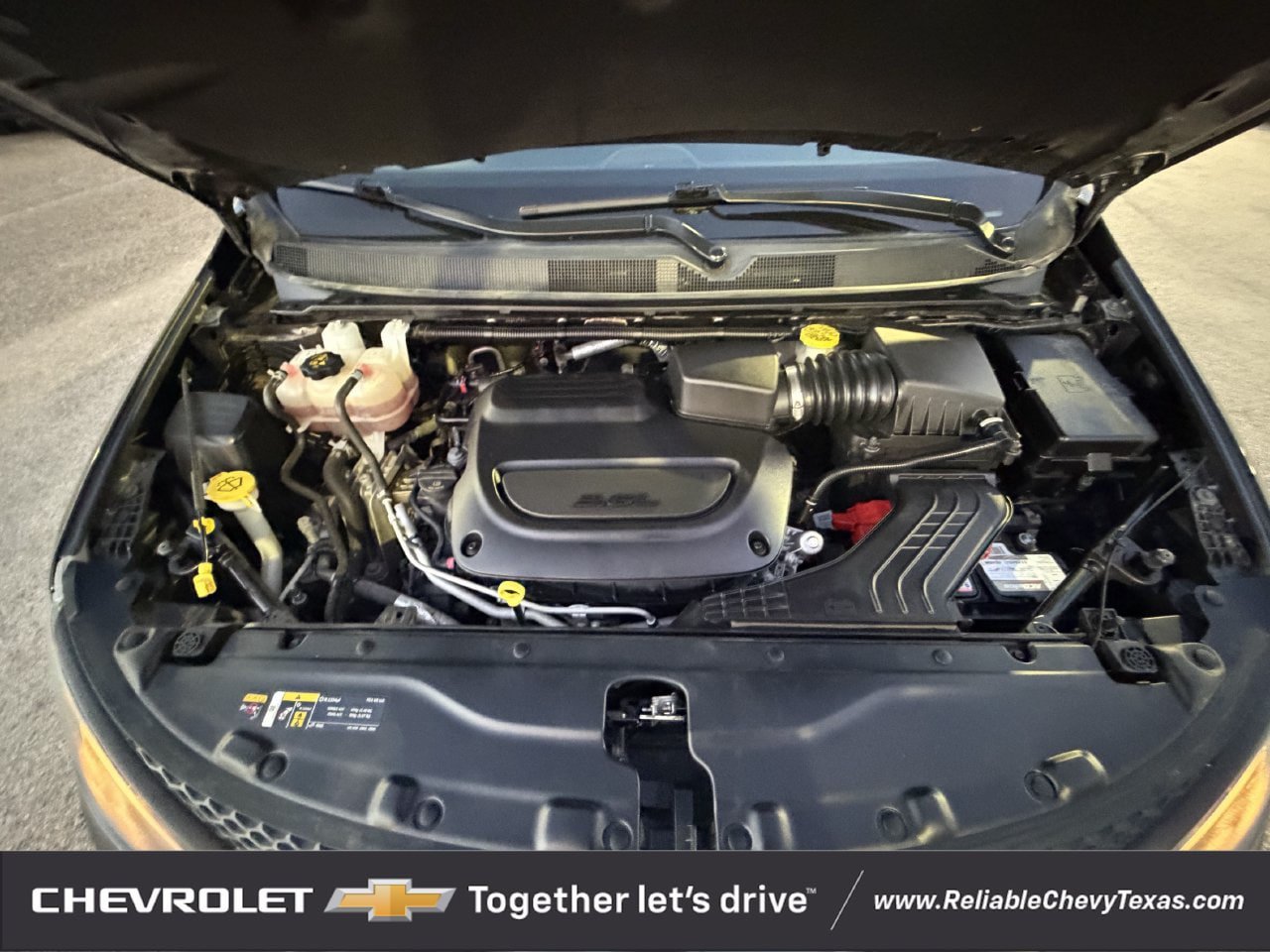 Used 2022 Chrysler Voyager LX FWD image 31